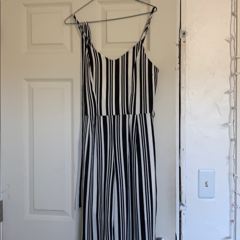 Small black & white striped pantsuit. Never worn